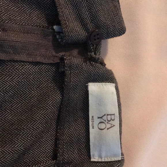 Sleeveless top and Mini skirt - Picture 6 of 6